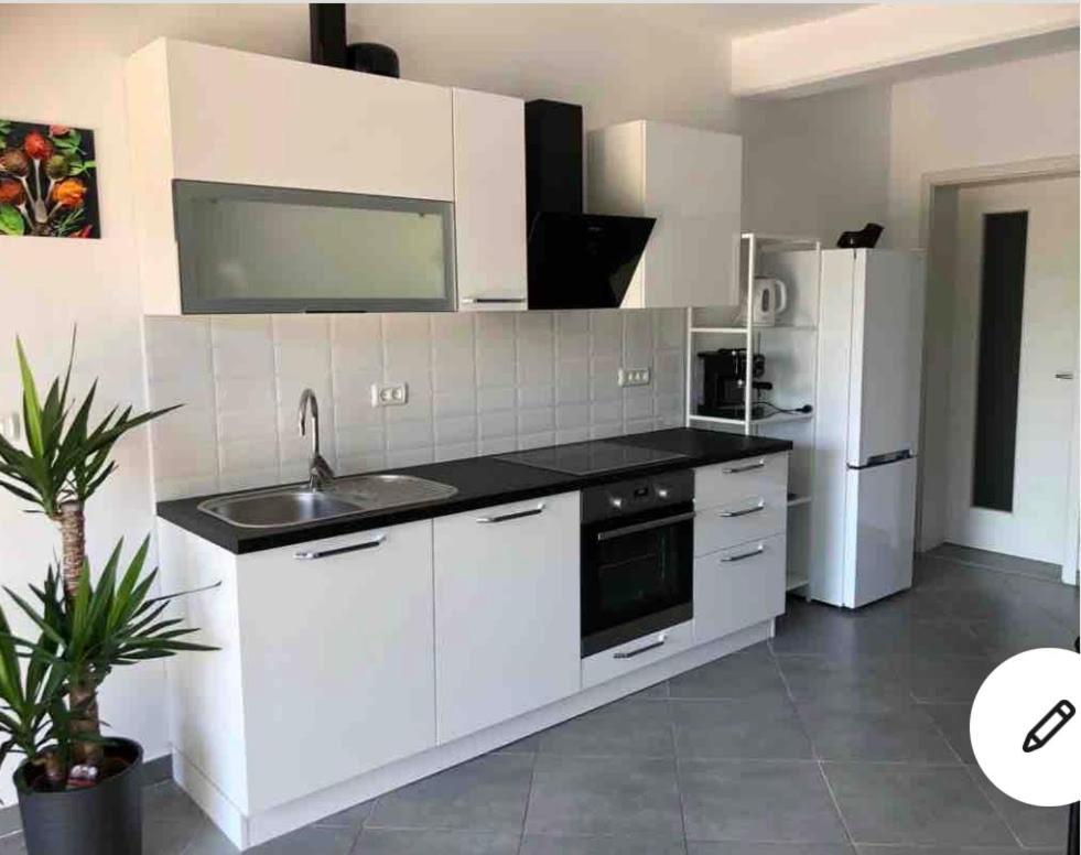 Lovely Apartment In Nature With Sauna! Postojna Εξωτερικό φωτογραφία